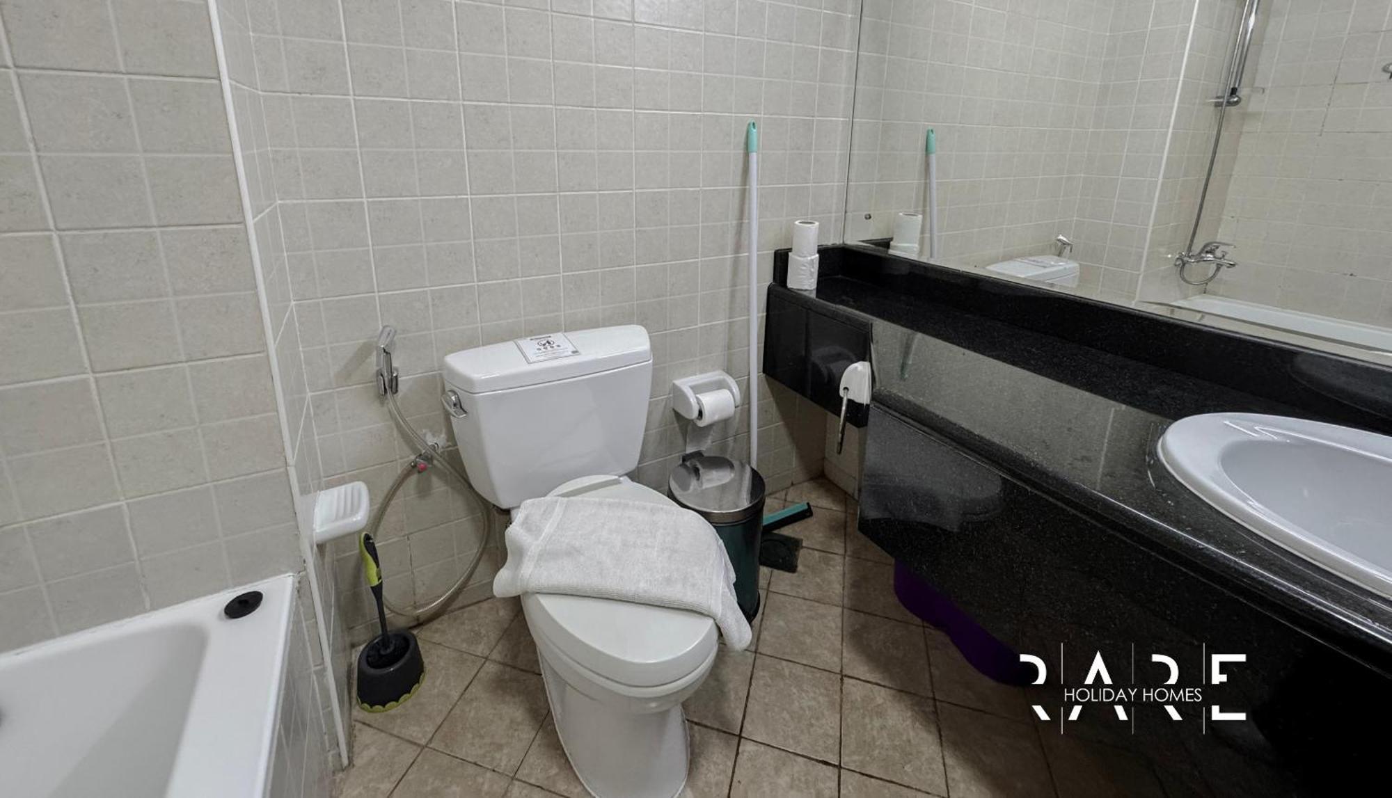 Apartment Rare Homes - Mediterranean Cluster - Near Ibn Battuta Mall - Discovery Garden - Building# Med 49 - R505 *
